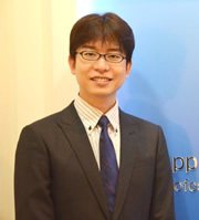 講師 畠山明